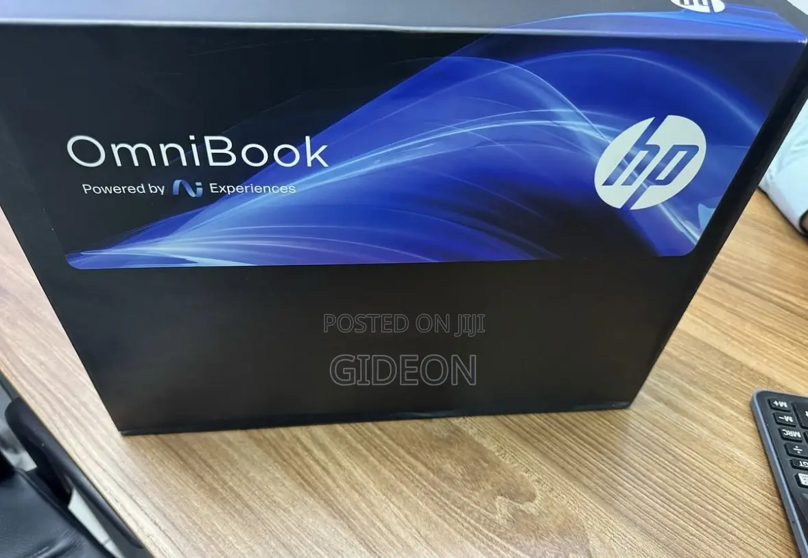 New Laptop HP OmniBook Ultra Flip 14" 16GB Intel Core Ultra 7 SSD 1T