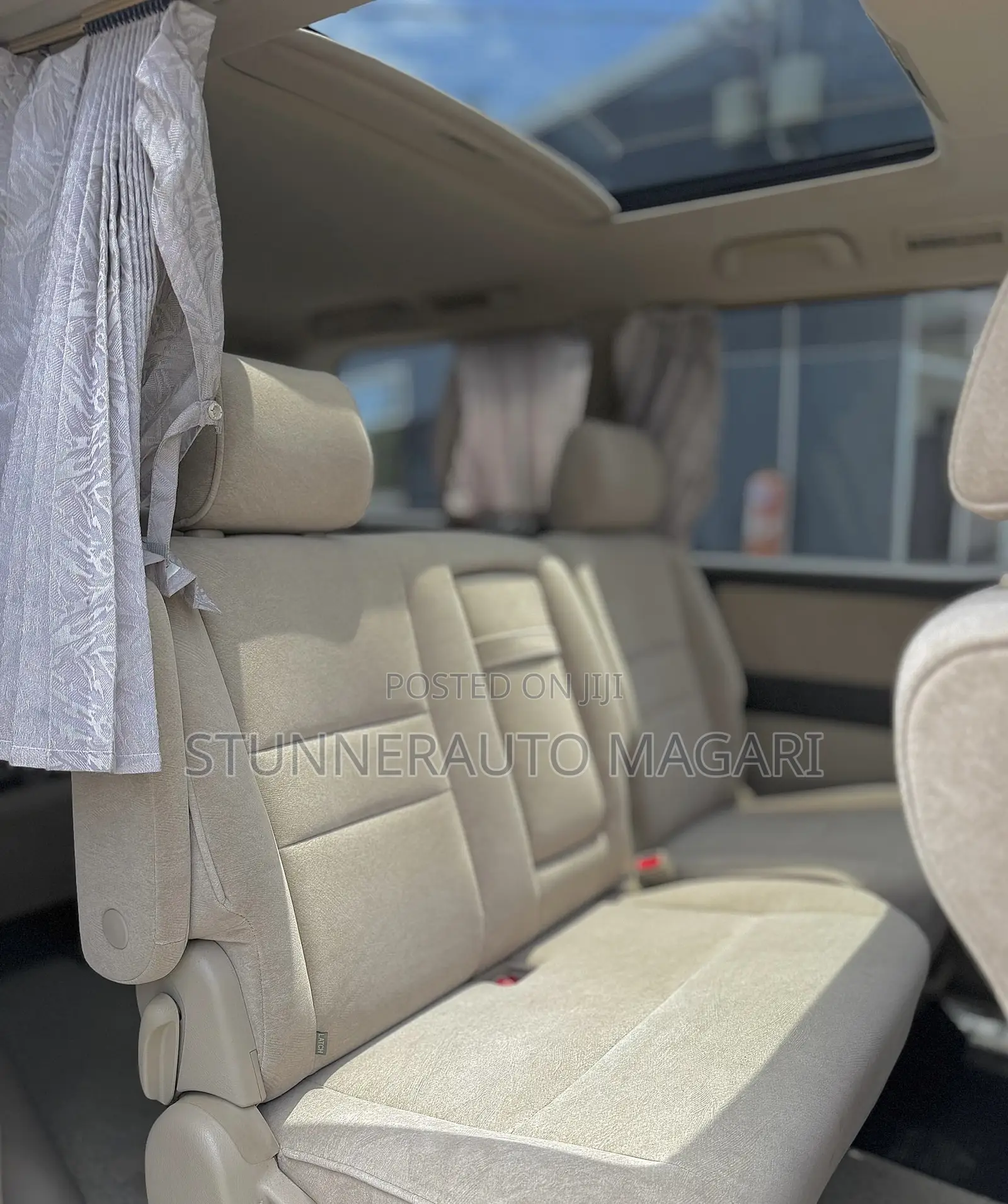 Toyota Alphard 2004 Silver