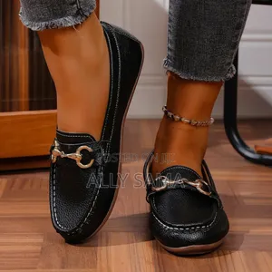 Women's Flatshoes Material Leather