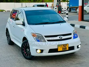 Toyota IST 2007 White