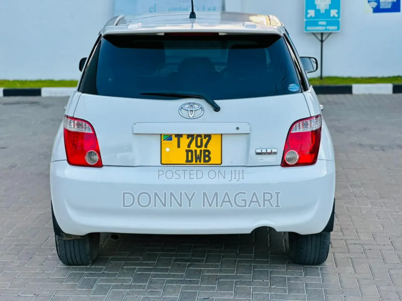 Toyota IST 2007 White