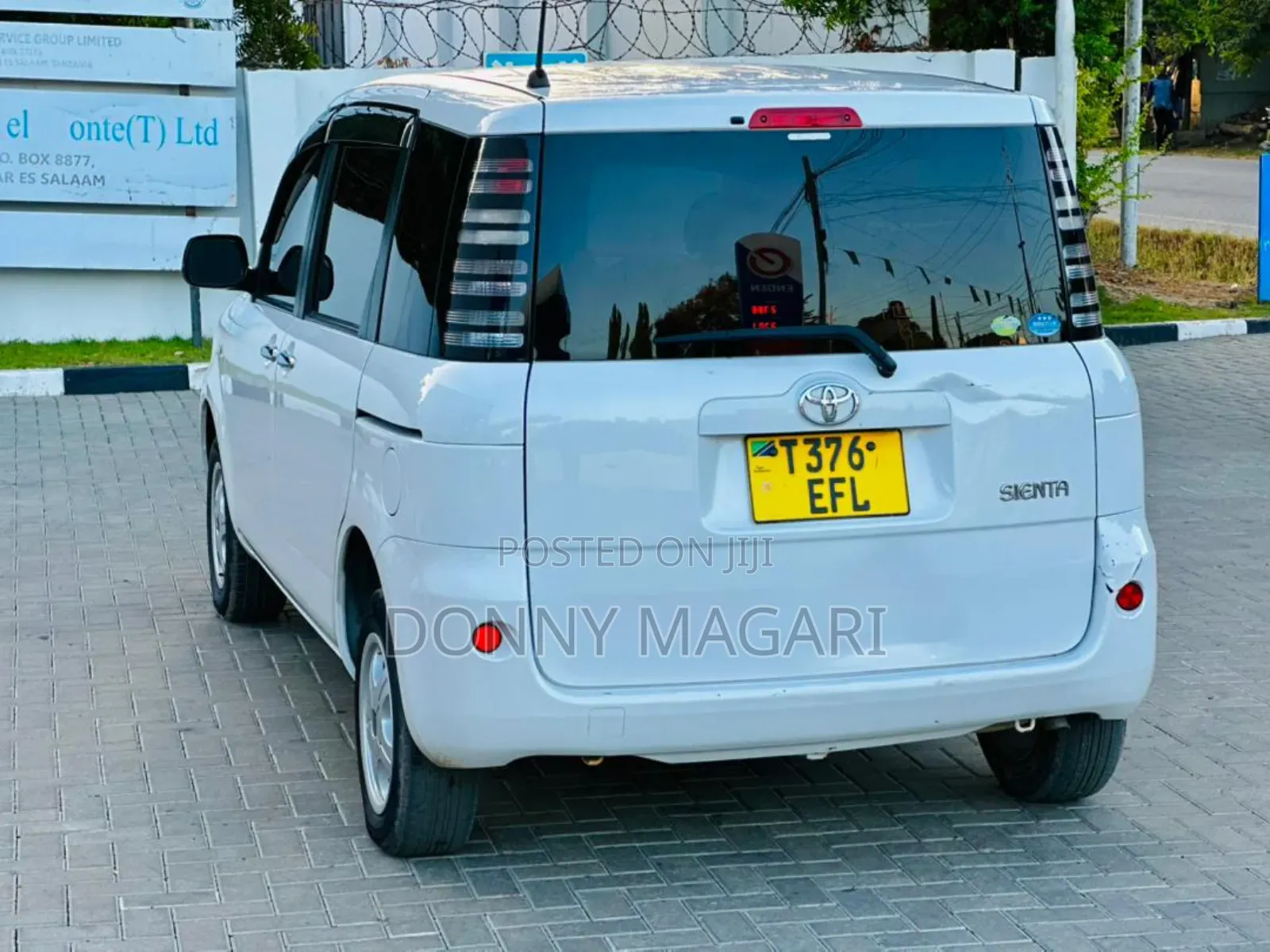 Toyota Sienta 1.5 AWD 2005 White