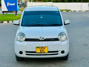 Toyota Sienta 1.5 AWD 2005 White