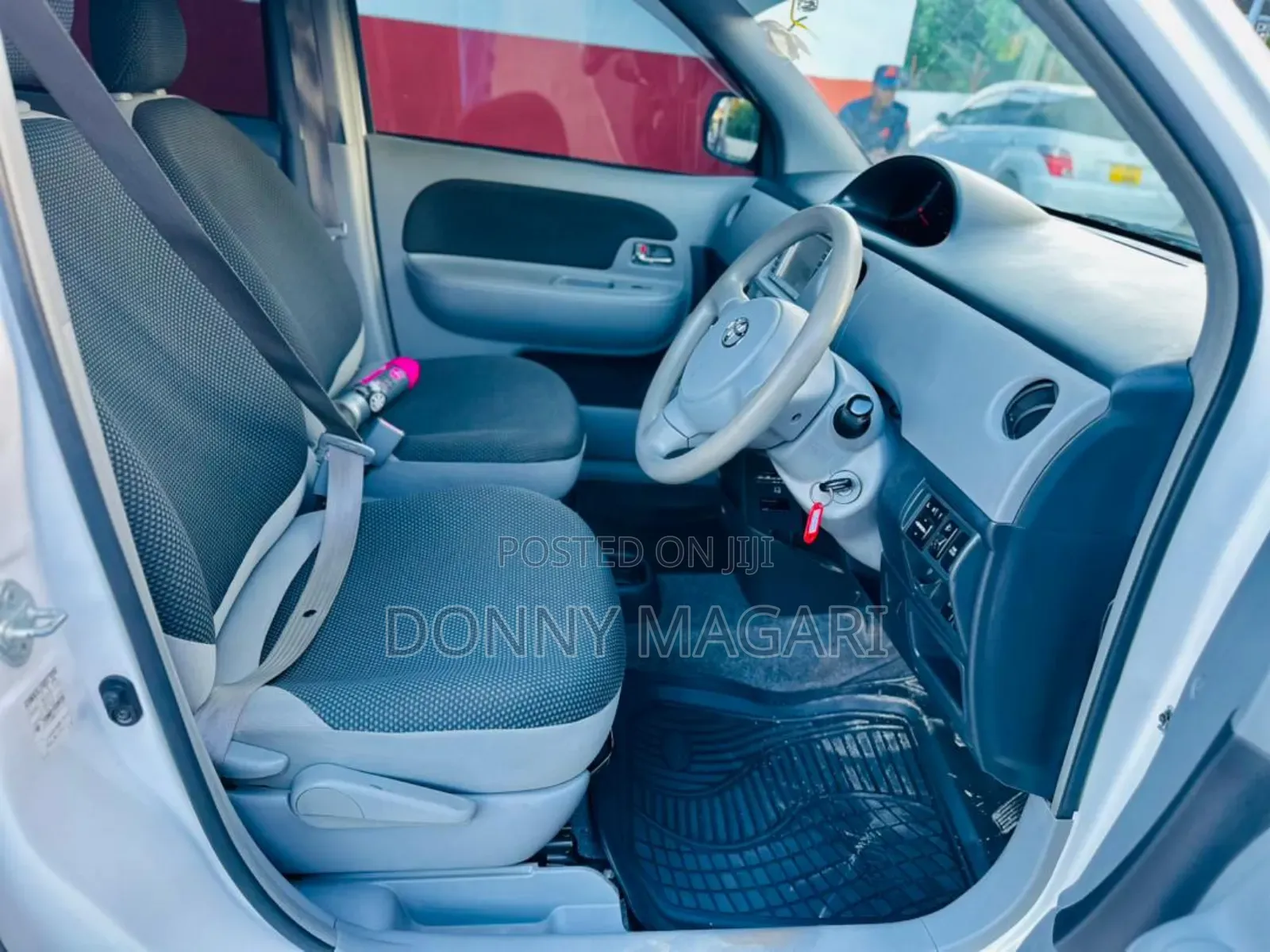 Toyota Sienta 1.5 AWD 2005 White