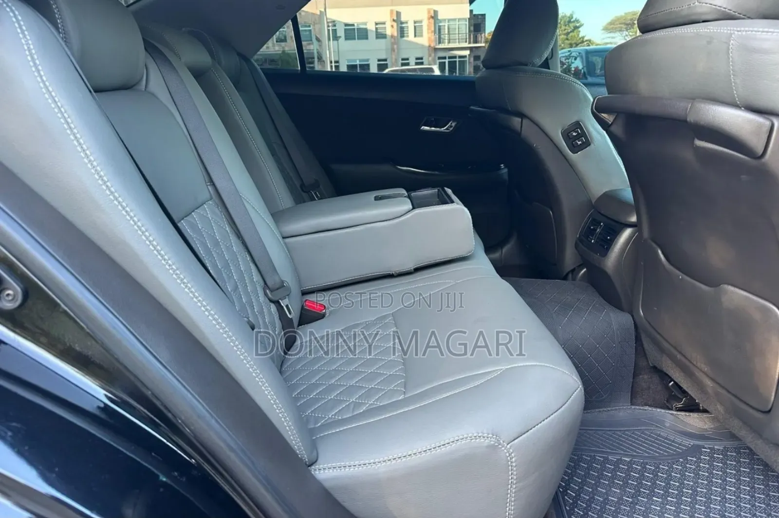Toyota Crown 2009 Black