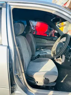 Toyota Starlet 2000 Silver