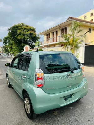 Toyota Passo 2011 Teal