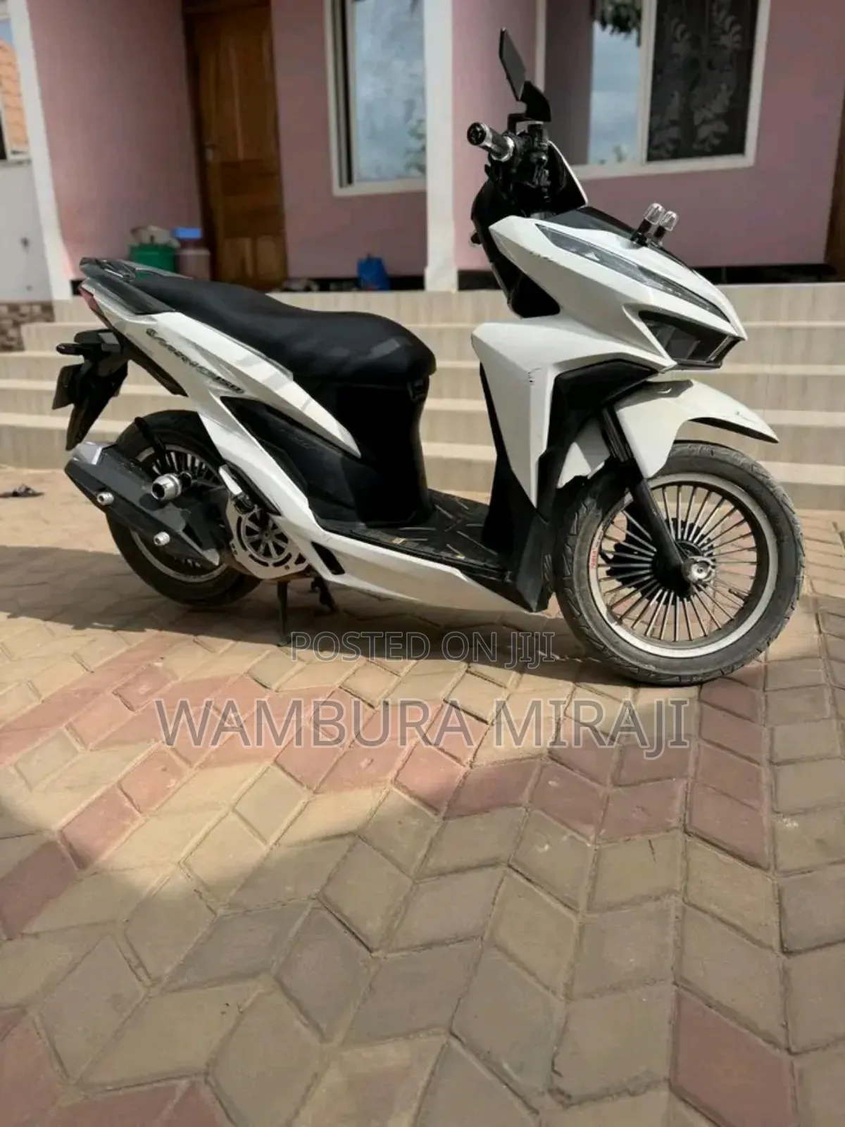Honda CB 2024