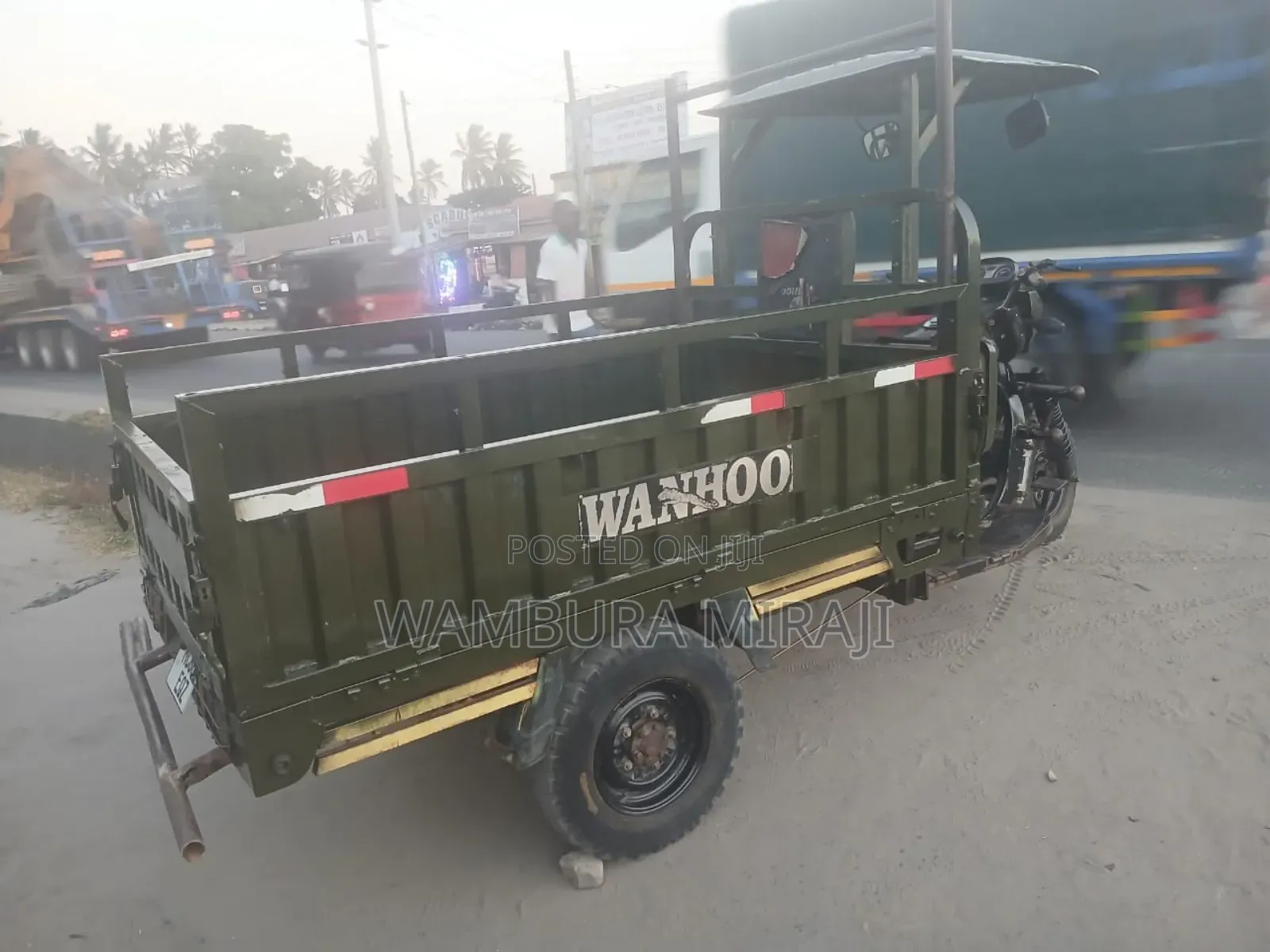 New Bajaj Avenger 200 2024 Green