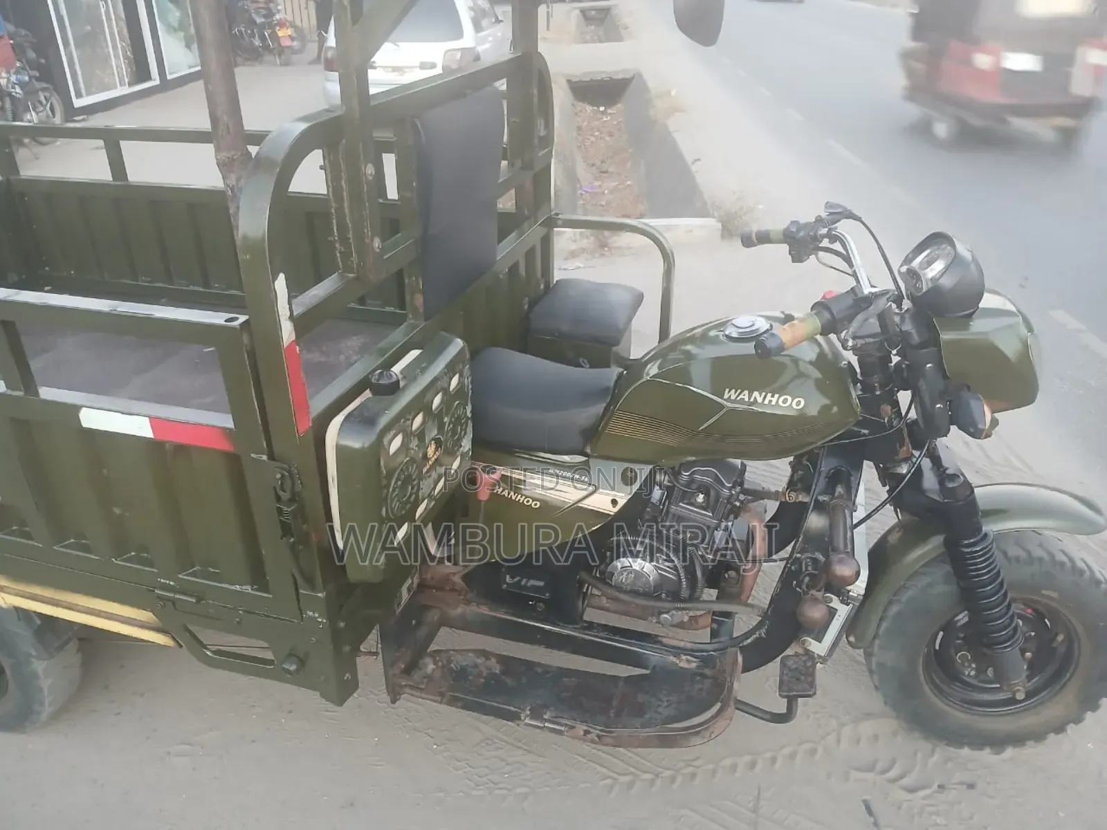 New Bajaj Avenger 200 2024 Green