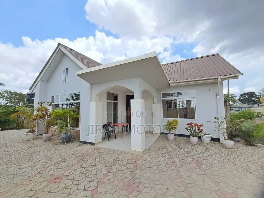 Furnished 4bdrm House in Madale Police, Kinondoni for sale