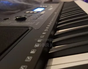 Yamaha PSR 373