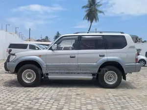 Toyota Land Cruiser Prado 2.7 16V 3dr 1998 Silver