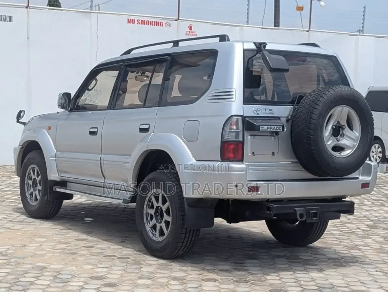 Toyota Land Cruiser Prado 4.0 Petrol GX-R 2002 White