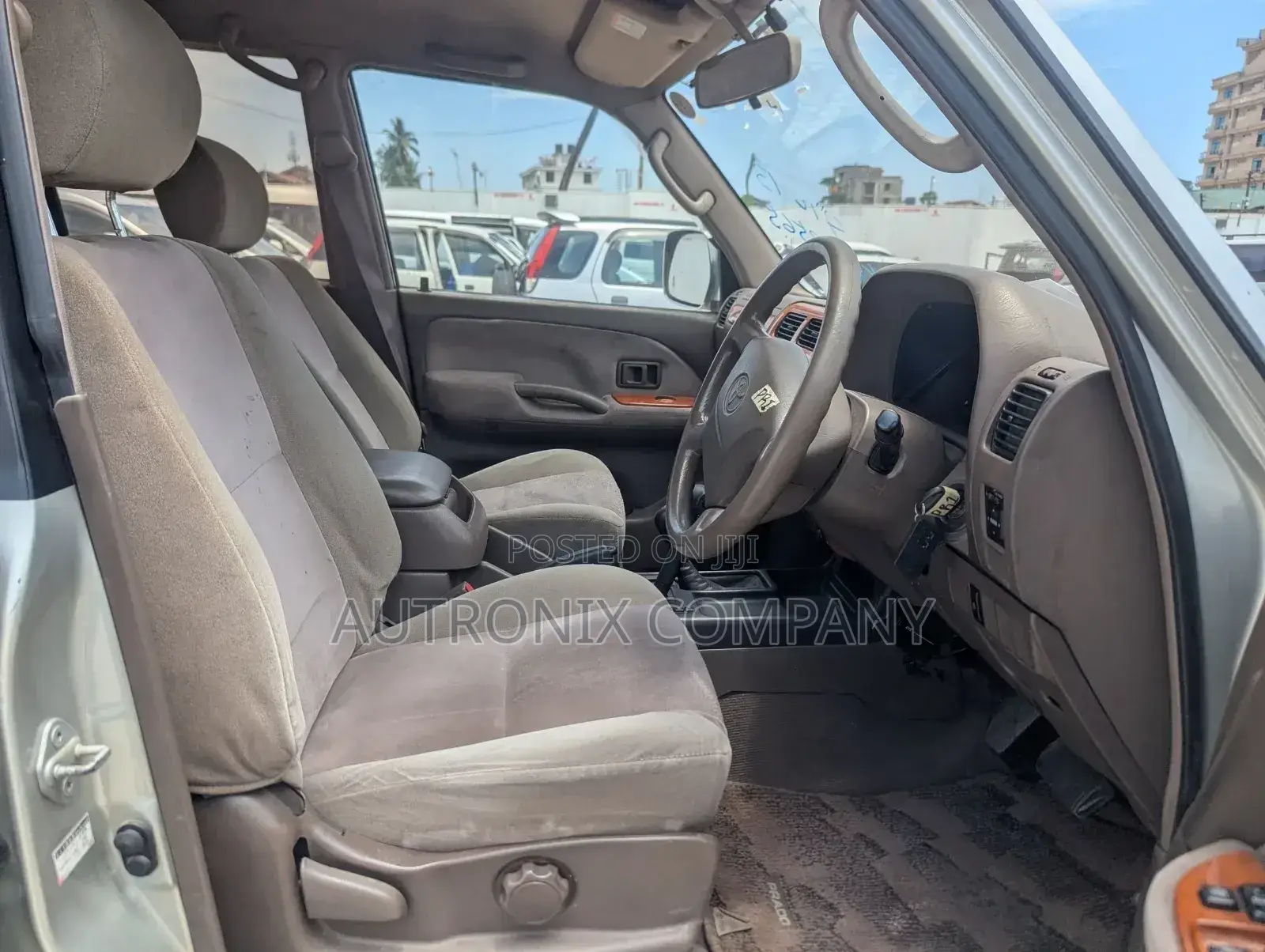 Toyota Land Cruiser Prado 4.0 Petrol GX-R 2002 White