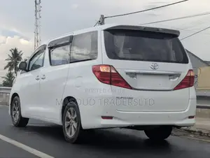 Toyota Alphard 2.4 Petrol AWD 2010 White