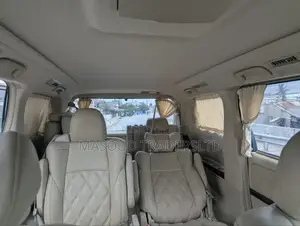 Toyota Alphard 2.4 Petrol AWD 2010 White