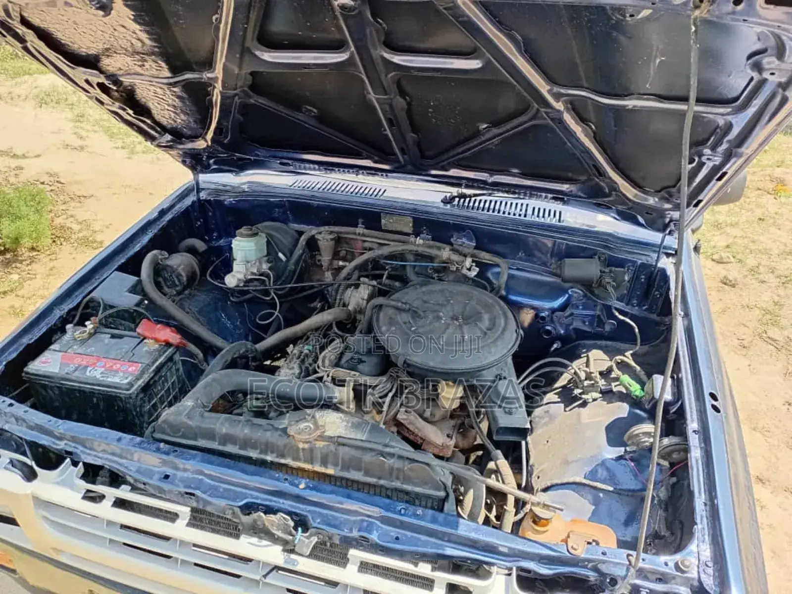 Toyota Hilux 1989 Blue