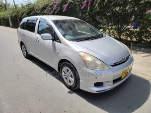 Toyota Wish 2006 Silver