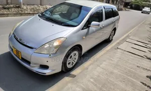 Toyota Wish 2006 Silver