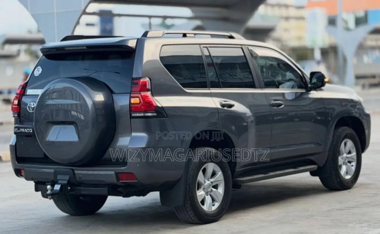Toyota Land Cruiser Prado 2.8 2022 Burgundy
