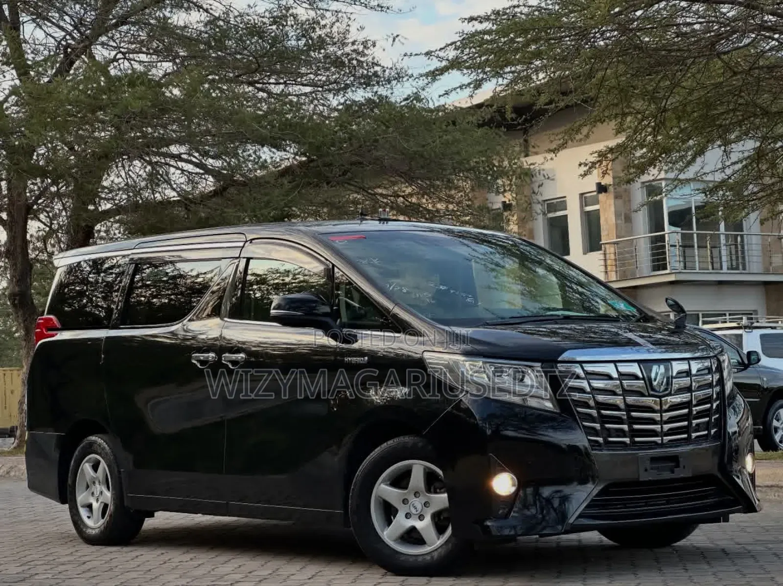 Toyota Alphard 2017 Purple