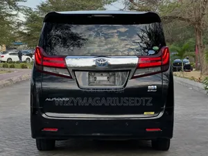 Toyota Alphard 2017 Purple