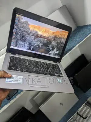 New Laptop HP EliteBook 820 G3 8GB Intel Core I5 SSD 256GB