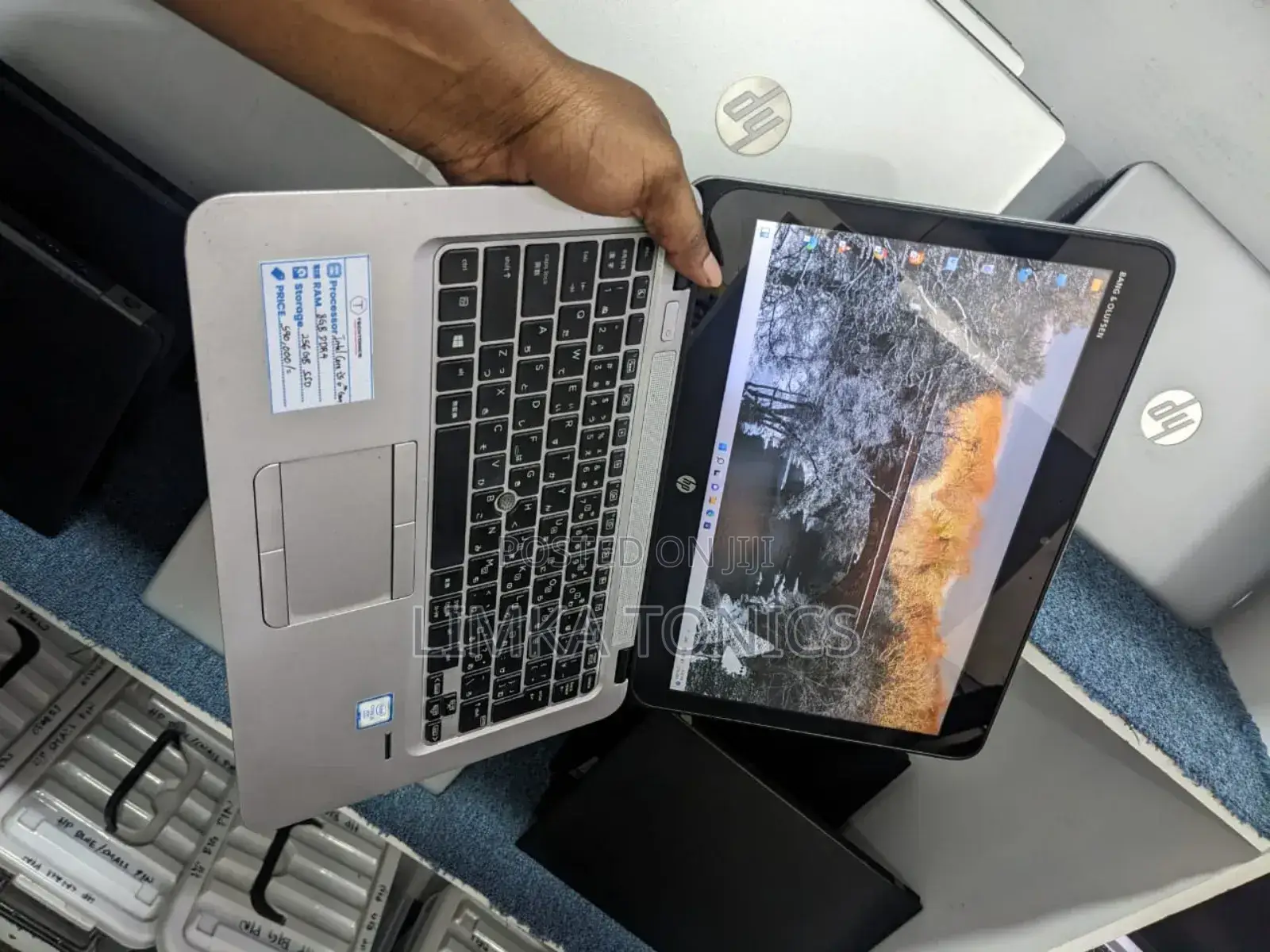 New Laptop HP EliteBook 820 G3 8GB Intel Core I5 SSD 256GB