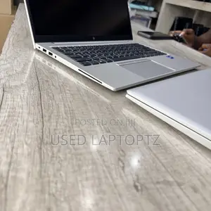 Laptop HP EliteBook 840 G8 16GB Intel Core I5 SSD 256GB