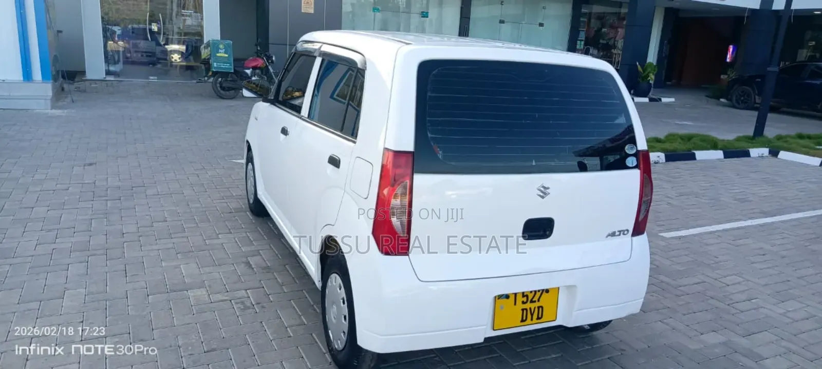 Suzuki Alto 2006 White