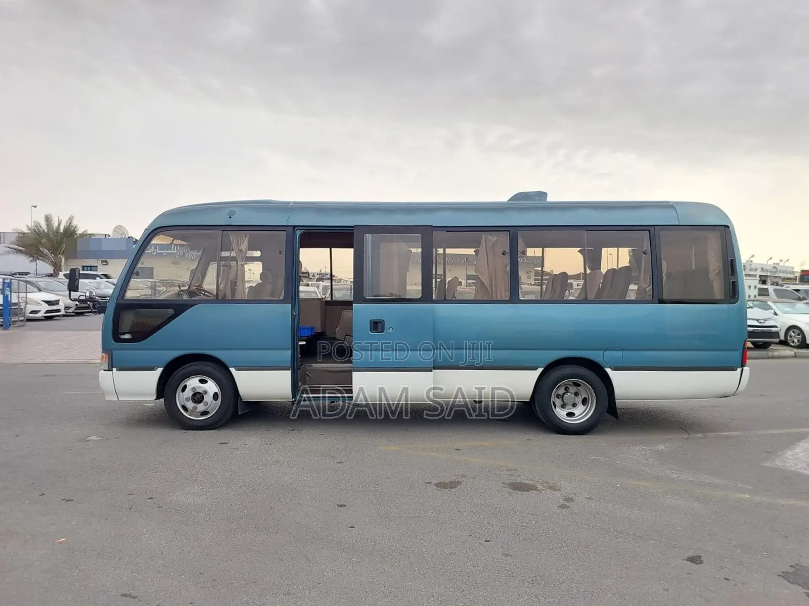 Toyota Coaster 2004 Blue