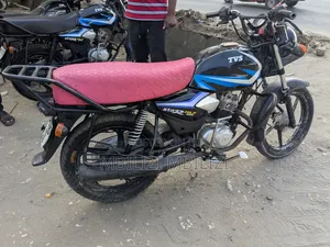 TVS HLX 125 2023 Black