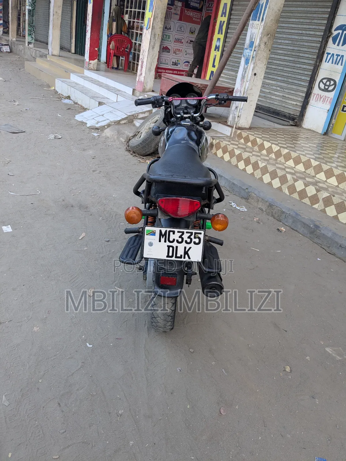 Bajaj Boxer 125 2024 Black