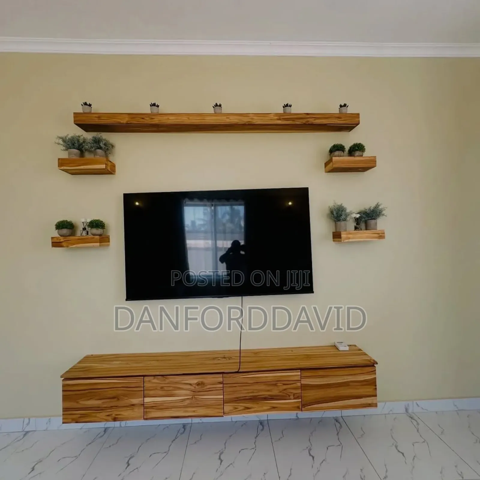 Furnished 3bdrm Bungalow in Kahwa Real Estate, Kunduchi for rent