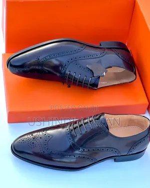 Clarks Smart Comfort Shoes–Viatu Vya Mwonekano Wa Kisasa