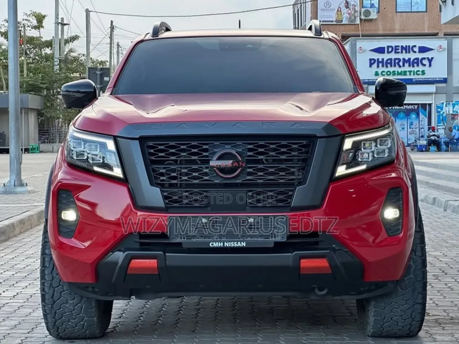 Nissan Navara 2024 Red