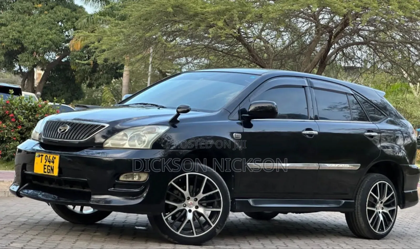 Toyota Harrier 2.4 2006 Black