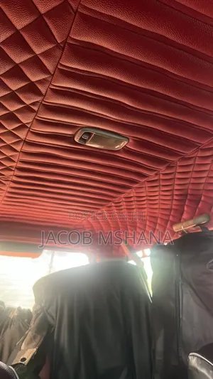 Toyota Land Cruiser Prado 2005 Maroon