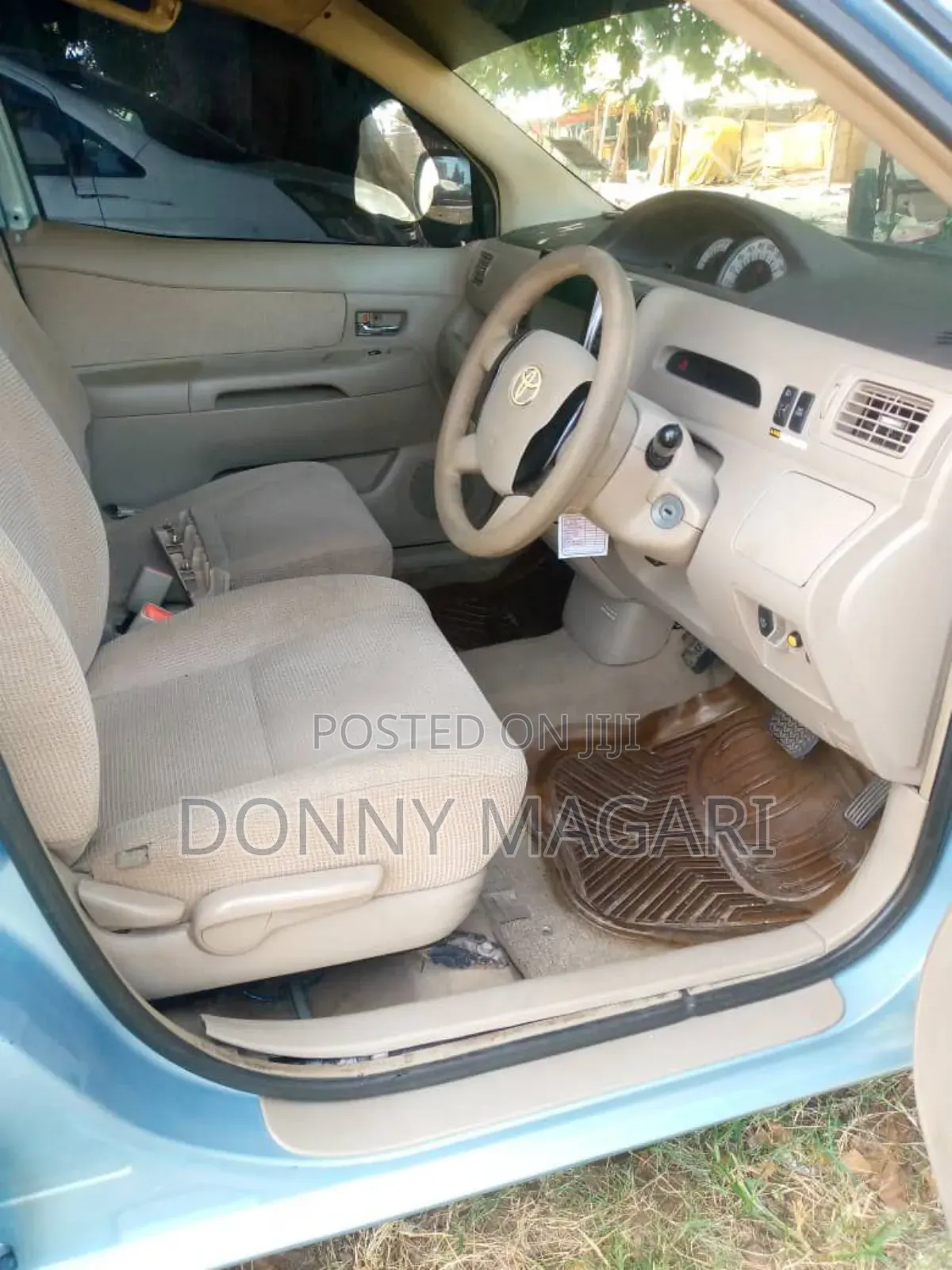 Toyota Raum 2006 Blue