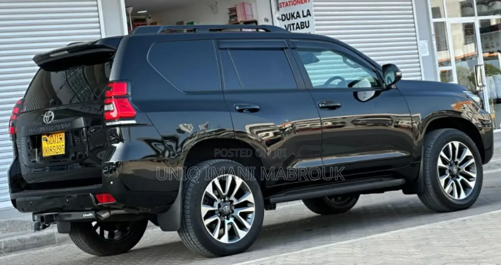Toyota Land Cruiser Prado 2023 Black