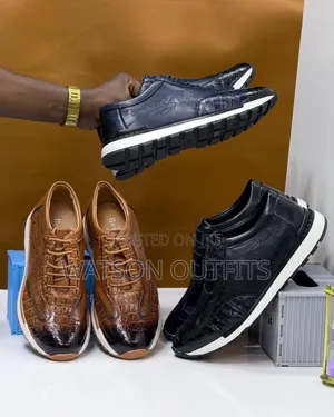 Men's Leather Shoes Gucci Brand Very Classical and Fancy