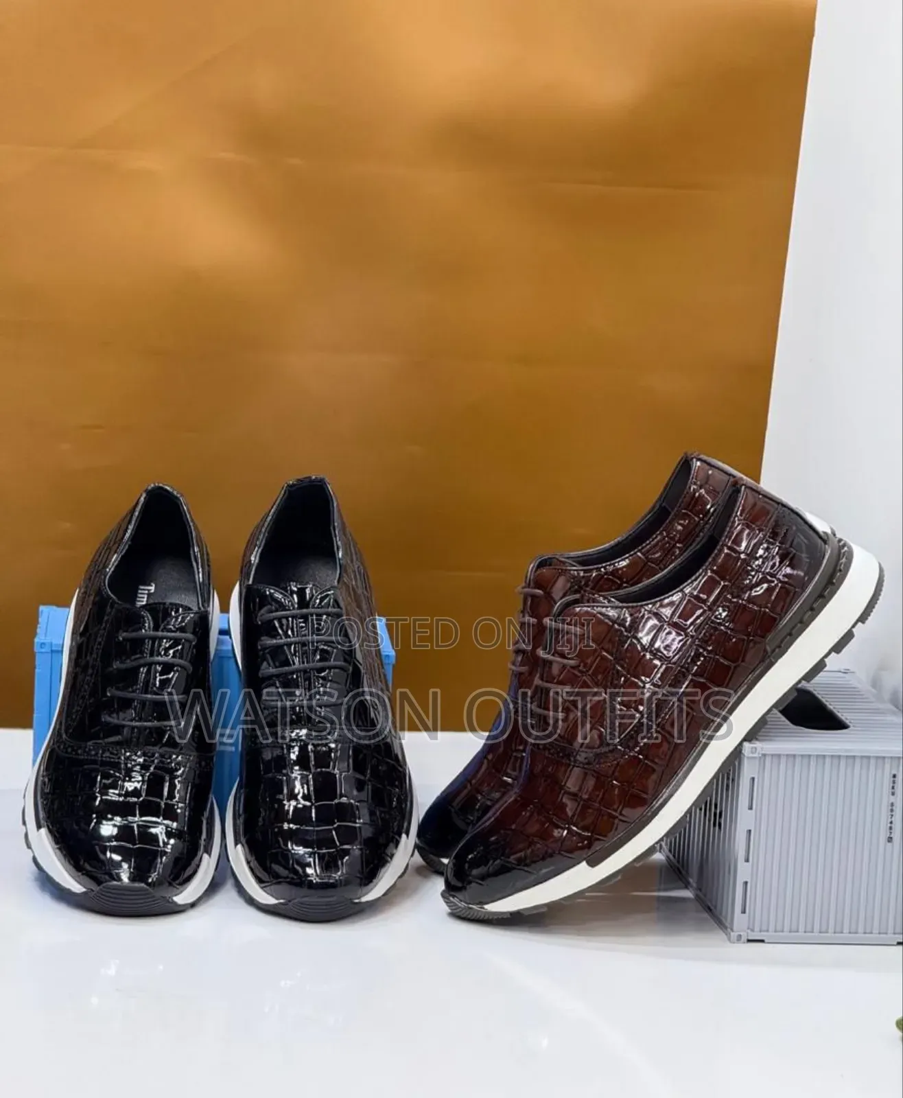 Men's Leather Shoes Gucci Brand Very Classical and Fancy