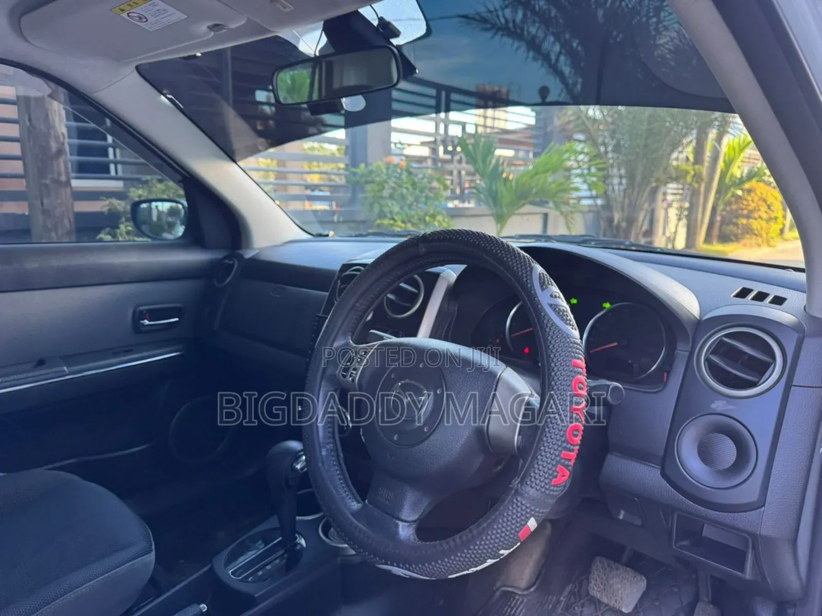 Mazda Verisa 2013 White