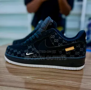 Men's Leather Shoes New and Original Airforce One Nike Brand