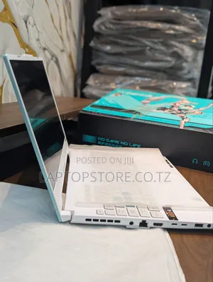 New Laptop Asus TUF Dash F15 16GB Intel Core i7 SSD 512GB
