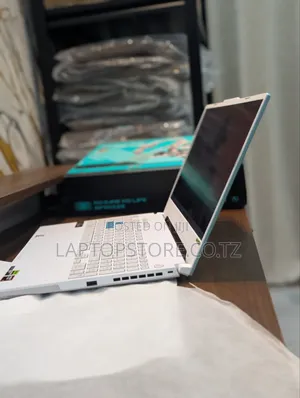 New Laptop Asus TUF Dash F15 16GB Intel Core i7 SSD 512GB