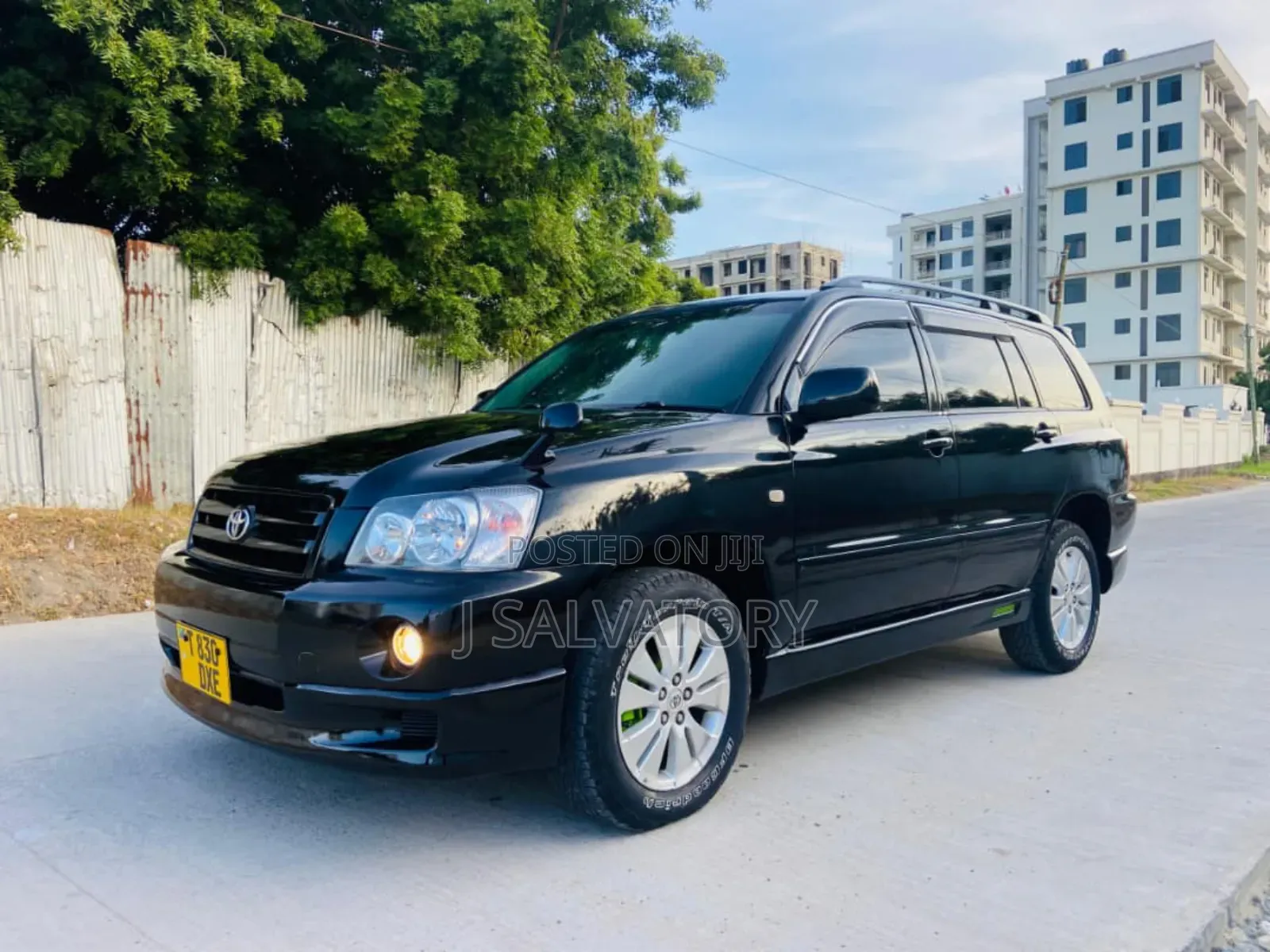 Toyota Kluger 2002 Black