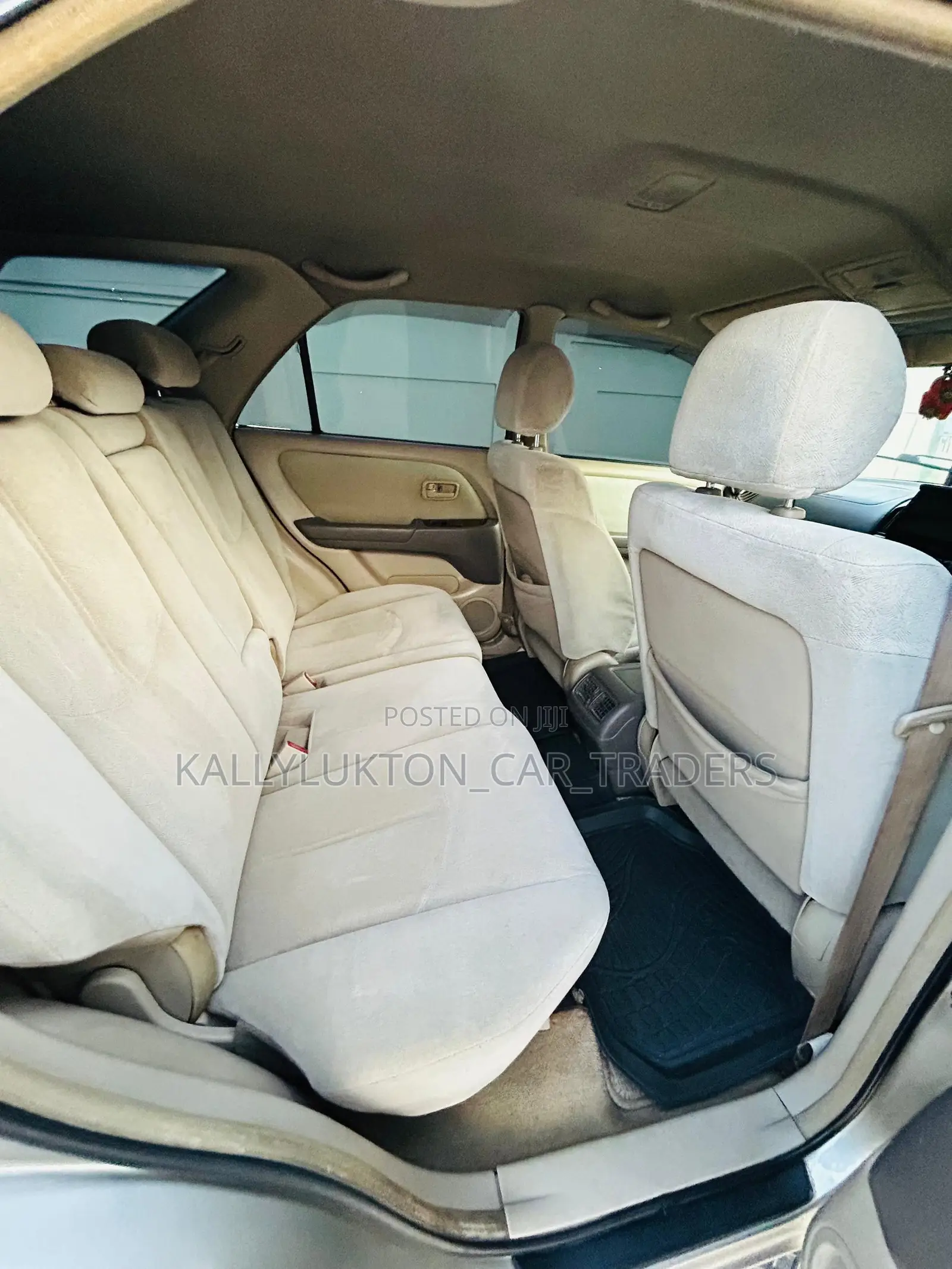 Toyota Harrier 2005 Silver