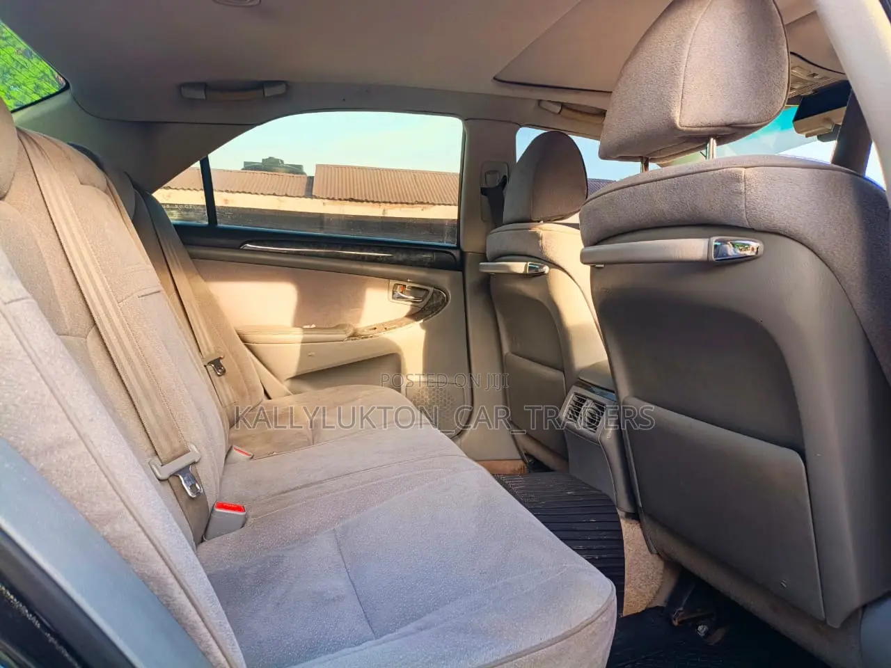 Toyota Crown 2006 Black